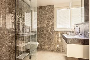 Villa Ivona in Lucca