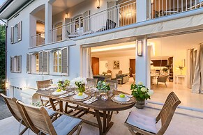 Villa Ivona in Lucca