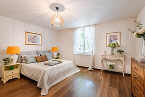 Villa Ivona in Lucca