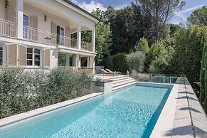 Villa Ivona in Lucca