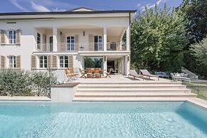 Villa Ivona in Lucca