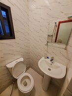 Sun Rise Apt #5 The Retreat Apartments