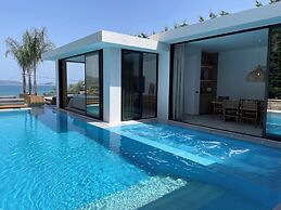 5-bedroom Superior Villa, Sea View & Swimming Pool