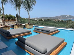 5-bedroom Superior Villa, Sea View & Swimming Pool