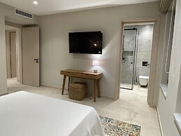 5-bedroom Superior Villa, Sea View & Swimming Pool