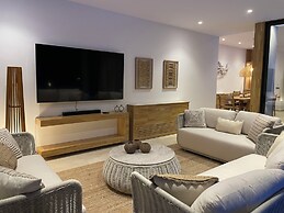 5-bedroom Superior Villa, Sea View & Swimming Pool