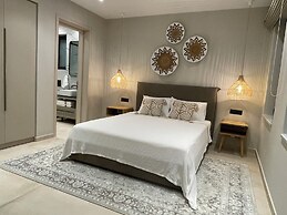 5-bedroom Superior Villa, Sea View & Swimming Pool