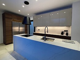 5-bedroom Superior Villa, Sea View & Swimming Pool