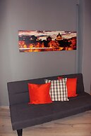 Impeccable 1-bedroom Apartment Center