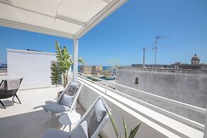 TD Palazzo Maris Il Gozzo Townhouse With Sea View