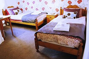 Arkale Lodge
