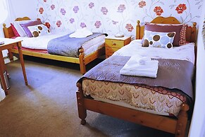 Arkale Lodge