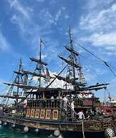 Amazing Studio Next to all City Attractions