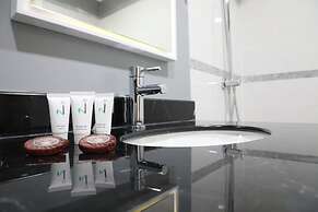 Remal Royal Residence