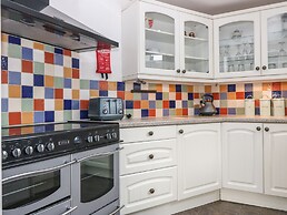 Platform 13 Railway Cottage