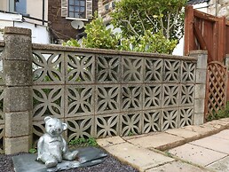 Platform 13 Railway Cottage