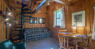 Moore House Inn & Cabins