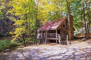 Moore House Inn & Cabins