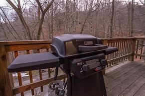 Moore House Inn & Cabins