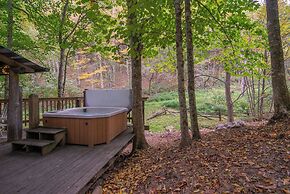 Moore House Inn & Cabins