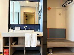 Holiday Inn Express Beijing Conference Center by IHG