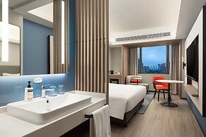 Holiday Inn Express Shanghai Gumei by IHG