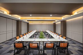 Holiday Inn Express Shanghai Gumei by IHG