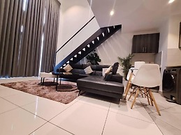 Embassy Gardens Apartment