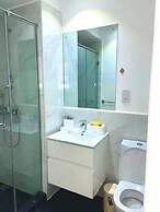 Embassy Gardens Apartment