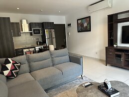 Embassy Gardens Apartment