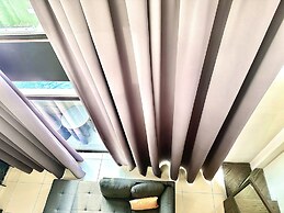 Embassy Gardens Apartment