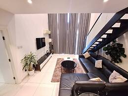 Embassy Gardens Apartment