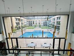 Embassy Gardens Apartment