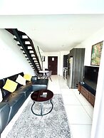 Embassy Gardens Apartment