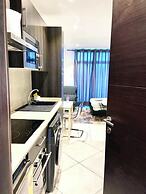 Embassy Gardens Apartment