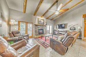 Near Hiking Trails: Spacious Cloudcroft Retreat!