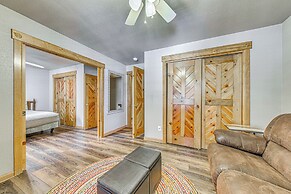 Near Hiking Trails: Spacious Cloudcroft Retreat!