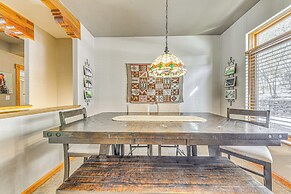 Near Hiking Trails: Spacious Cloudcroft Retreat!