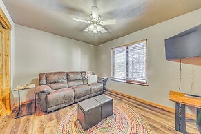 Near Hiking Trails: Spacious Cloudcroft Retreat!