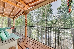Near Hiking Trails: Spacious Cloudcroft Retreat!
