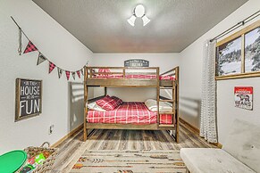 Near Hiking Trails: Spacious Cloudcroft Retreat!