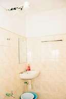 Lux Suites Orkney Apartments TRM Drive