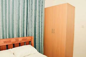 Lux Suites Orkney Apartments TRM Drive