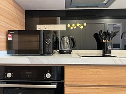 Royce KLCC Kuala Lumpur City Centre by Dormeo Destinations