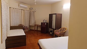 Qees Empire Beachfront Resort