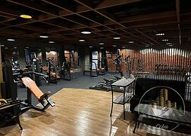 Cozy Furnished Condo near I.T. Park