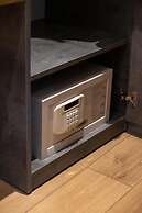 The Platine Plus Suite