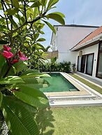 Lovely 2 Bedroom Villa 1 Minute From Munggu Beach