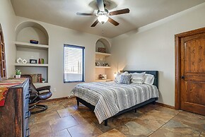 Las Cruces Home w/ Mountain Views & Private Pool!