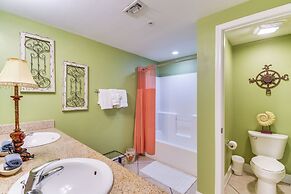 Gulf Shores Beachfront Condo w/ Community Pool!